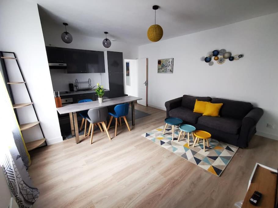 Le Puzzle Apartment Trelaze Exterior photo